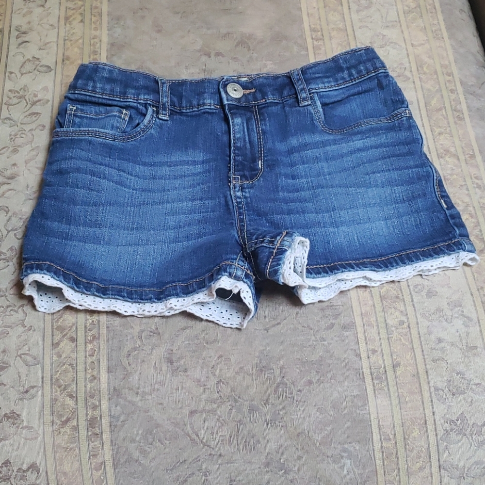 Girls OshKosh Jean Shorts with white lace Size 8